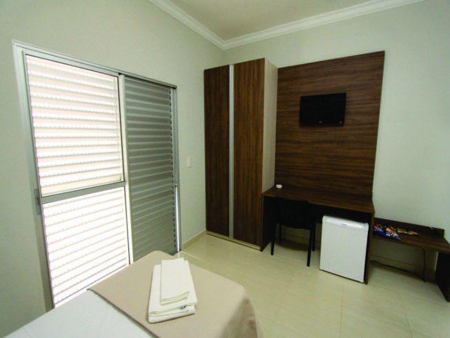 Hotel Avenida Joao Pinheiro Номер фото