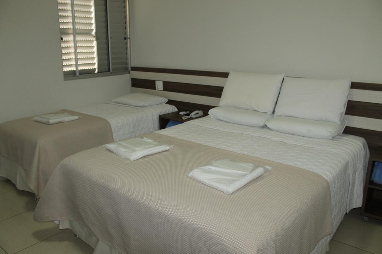 Hotel Avenida Joao Pinheiro Экстерьер фото
