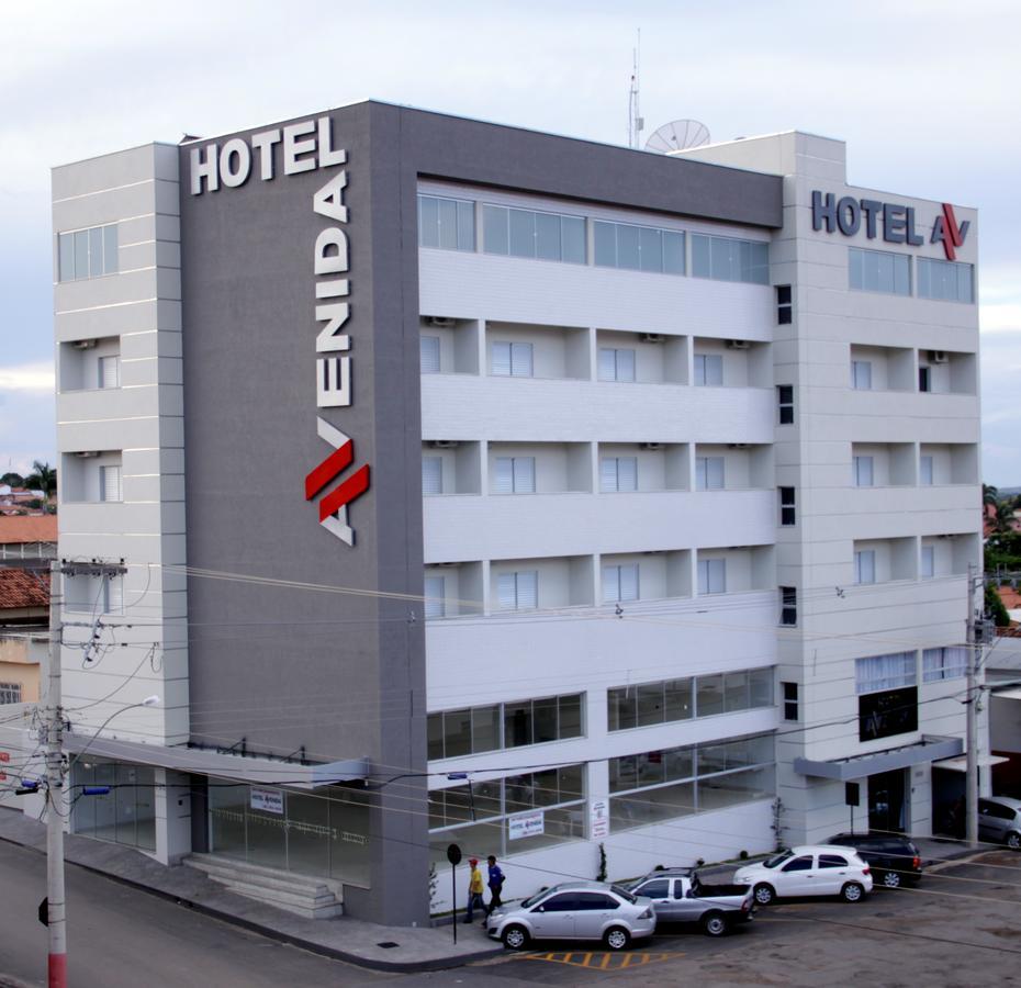 Hotel Avenida Joao Pinheiro Экстерьер фото