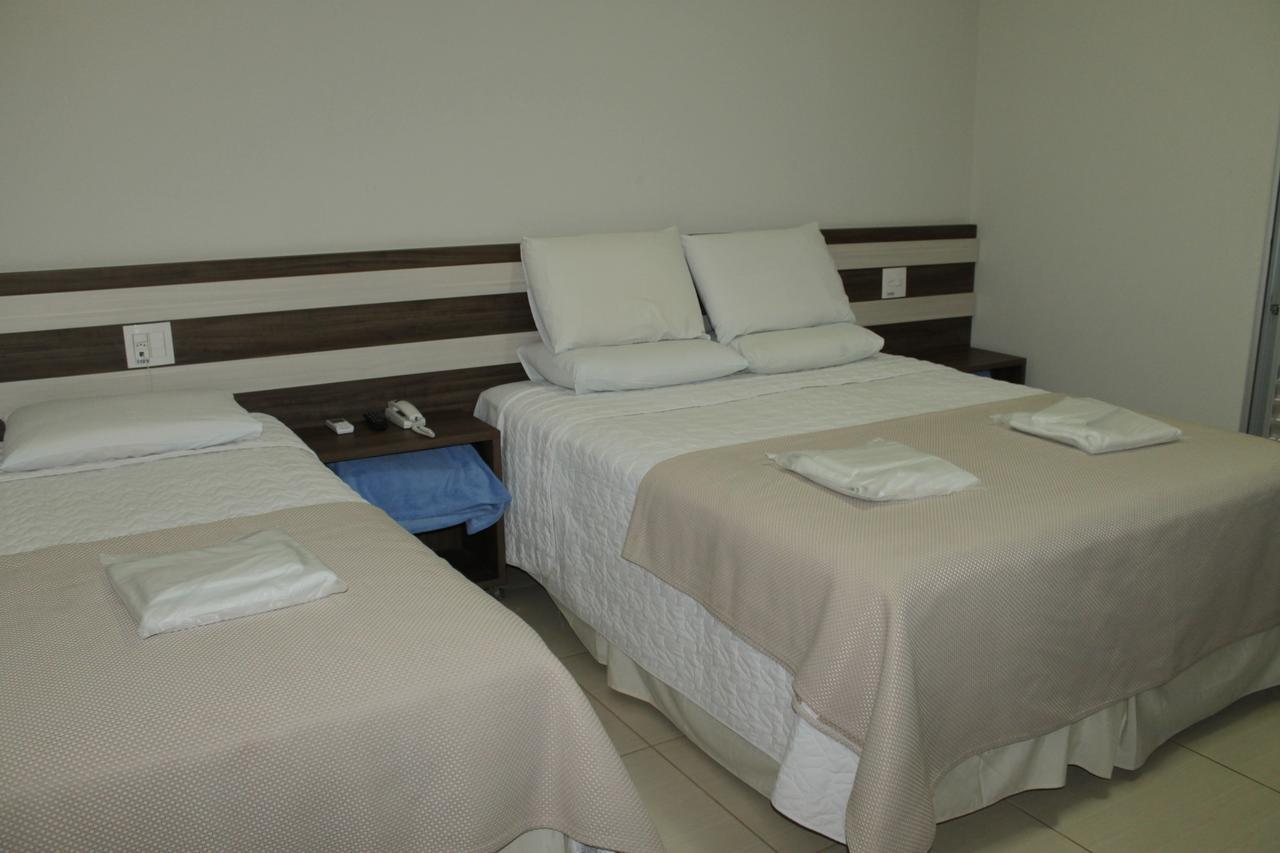 Hotel Avenida Joao Pinheiro Экстерьер фото