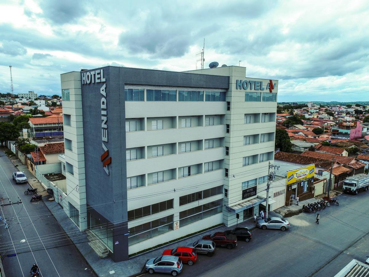 Hotel Avenida Joao Pinheiro Экстерьер фото